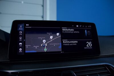 BMW 530 G30 Sedan 530e xDrive A Charged Edition M Sport / Laser / Vetokoukku / Muistipenkit / HiFi / Cold Climate - Autonova