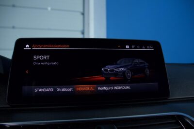 BMW 530 G30 Sedan 530e xDrive A Charged Edition M Sport / Laser / Vetokoukku / Muistipenkit / HiFi / Cold Climate - Autonova