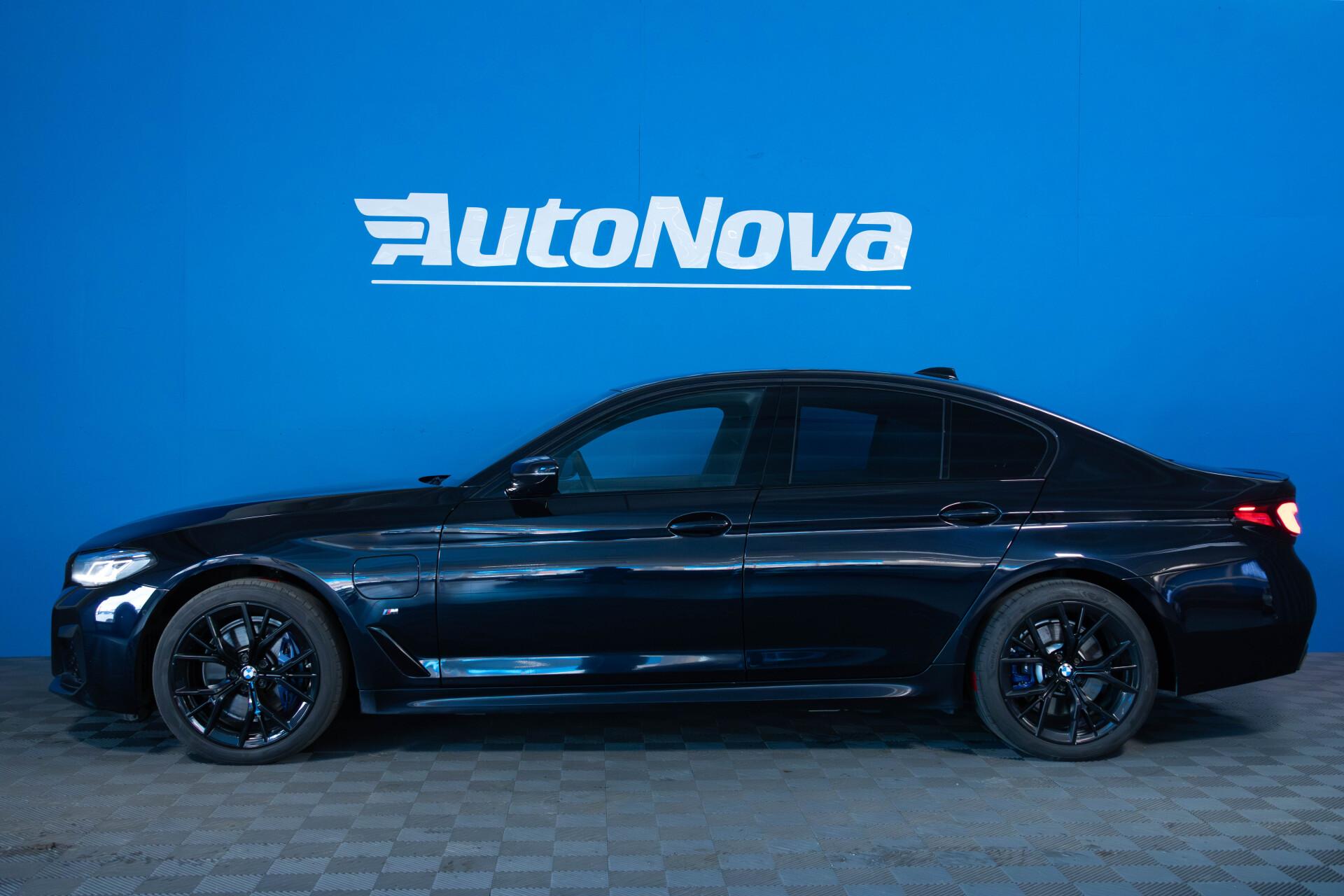 BMW 530 G30 Sedan 530e xDrive A Charged Edition M Sport / Laser / Vetokoukku / Muistipenkit / HiFi / Cold Climate - Autonova