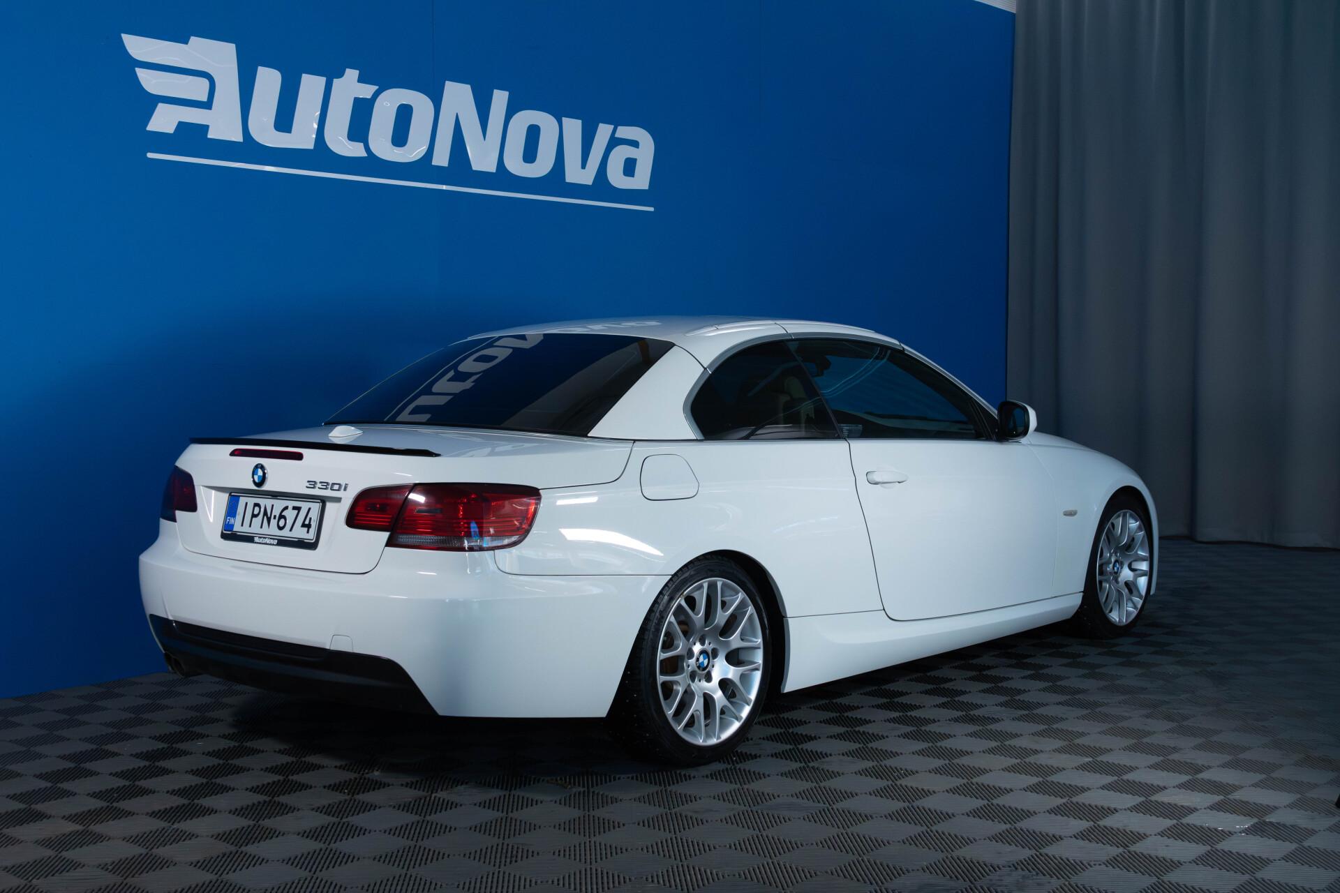BMW 328 3,0 i E93 Cabrio / Xenon / Sportti nahat / Professional Navi - Autonova