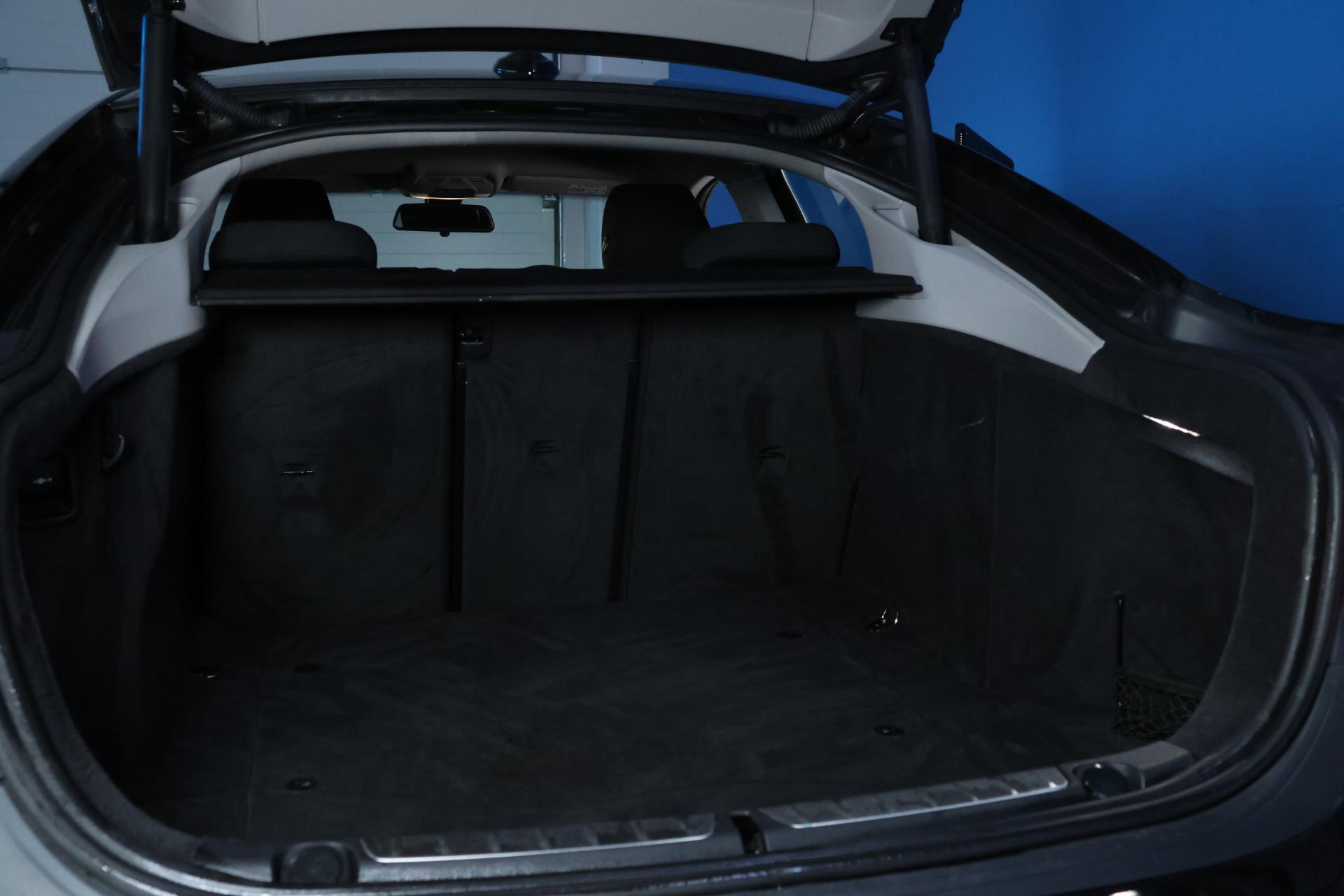 BMW 420 F36 Gran Coupe 420d A xDrive Business / Vakkari / BiXenon-ajovalot / Sporttipenkit - Autonova