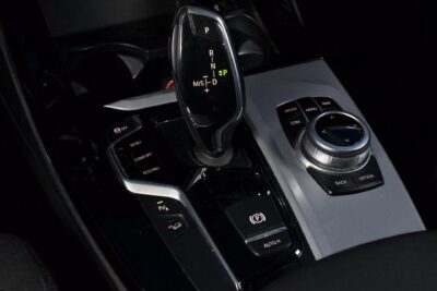 BMW X3 G01 xDrive20d A Business / Sähköinen koukku / Navi / P.tutkat / Lisävalo / Merkkihuollettu - Autonova
