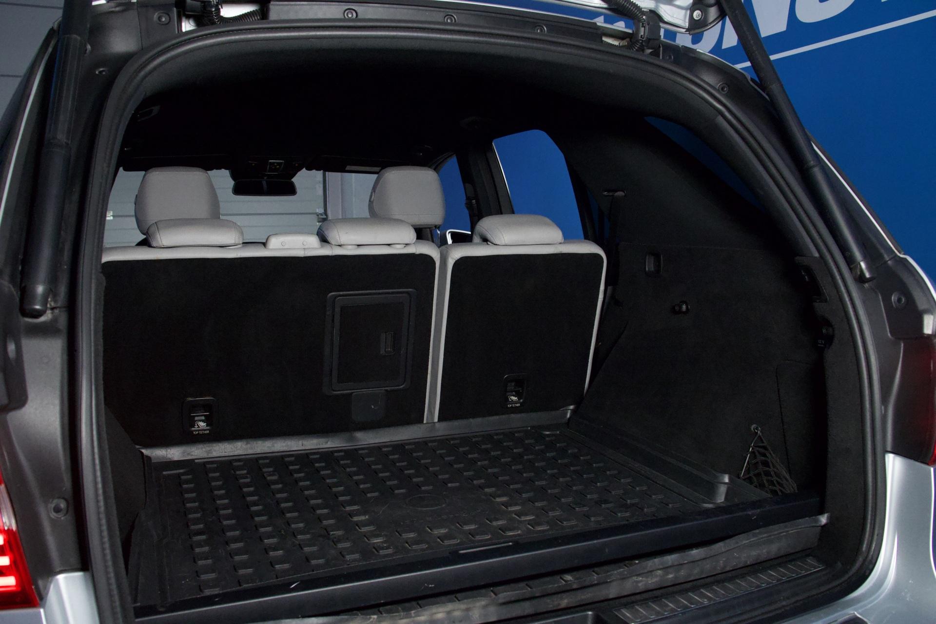 Mercedes-Benz ML 350 BE 4Matic / Suomi-Auto / Distronic / Night Vision / Offroad-paketti / Vetokoukku / BLIS / Muistipenkit - Autonova