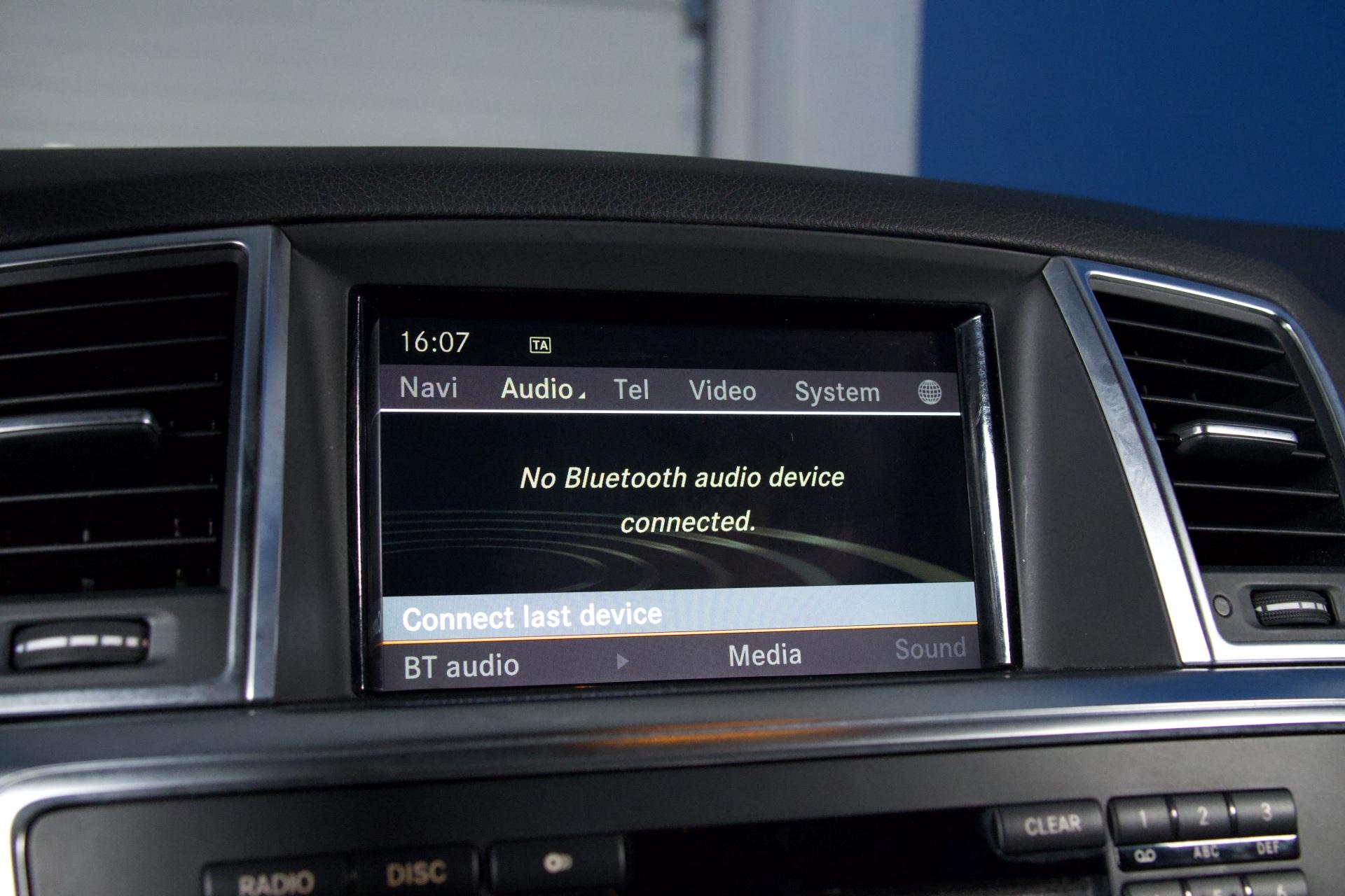 Mercedes-Benz ML 350 BE 4Matic / Suomi-Auto / Distronic / Night Vision / Offroad-paketti / Vetokoukku / BLIS / Muistipenkit - Autonova