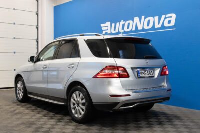Mercedes-Benz ML 350 BE 4Matic / Suomi-Auto / Distronic / Night Vision / Offroad-paketti / Vetokoukku / BLIS / Muistipenkit - Autonova