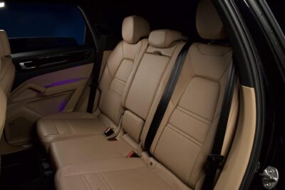 Porsche Cayenne E-Hybrid / PDLS / Bose / 360-Kamera / Vetokoukku / Lasikatto / VOSSEN / Soft close / Sport Chrono Plus - Autonova