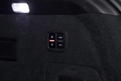 Porsche Cayenne E-Hybrid / PDLS / Bose / 360-Kamera / Vetokoukku / Lasikatto / VOSSEN / Soft close / Sport Chrono Plus - Autonova