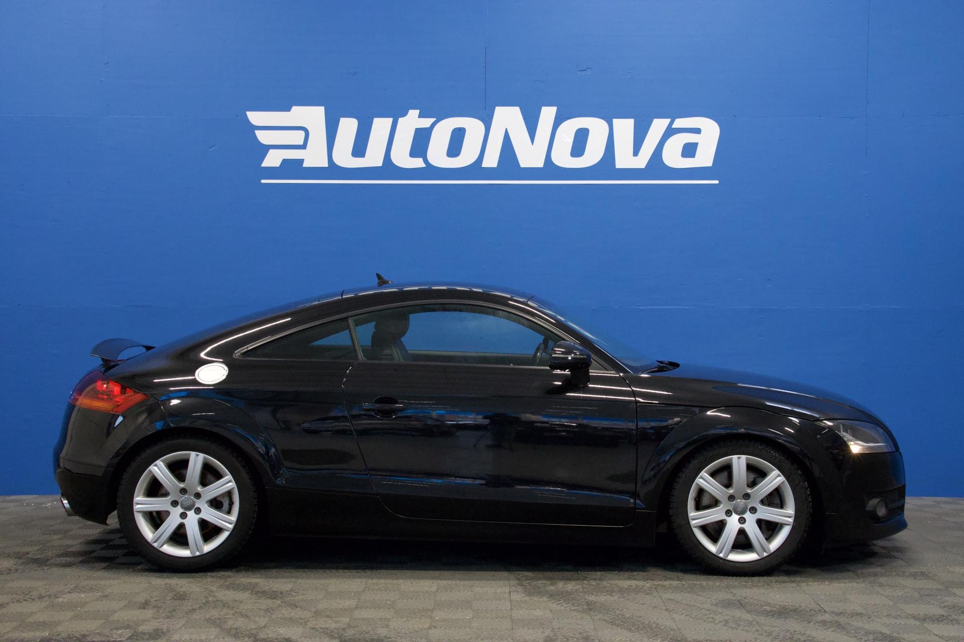 Audi TT VR6 Coupe / Xenon / Bose / Sportpenkit sähkösäädöllä / Nahka-Alcantaraverhoilu / Lohkolämmitin + sisäpistoke - Autonova