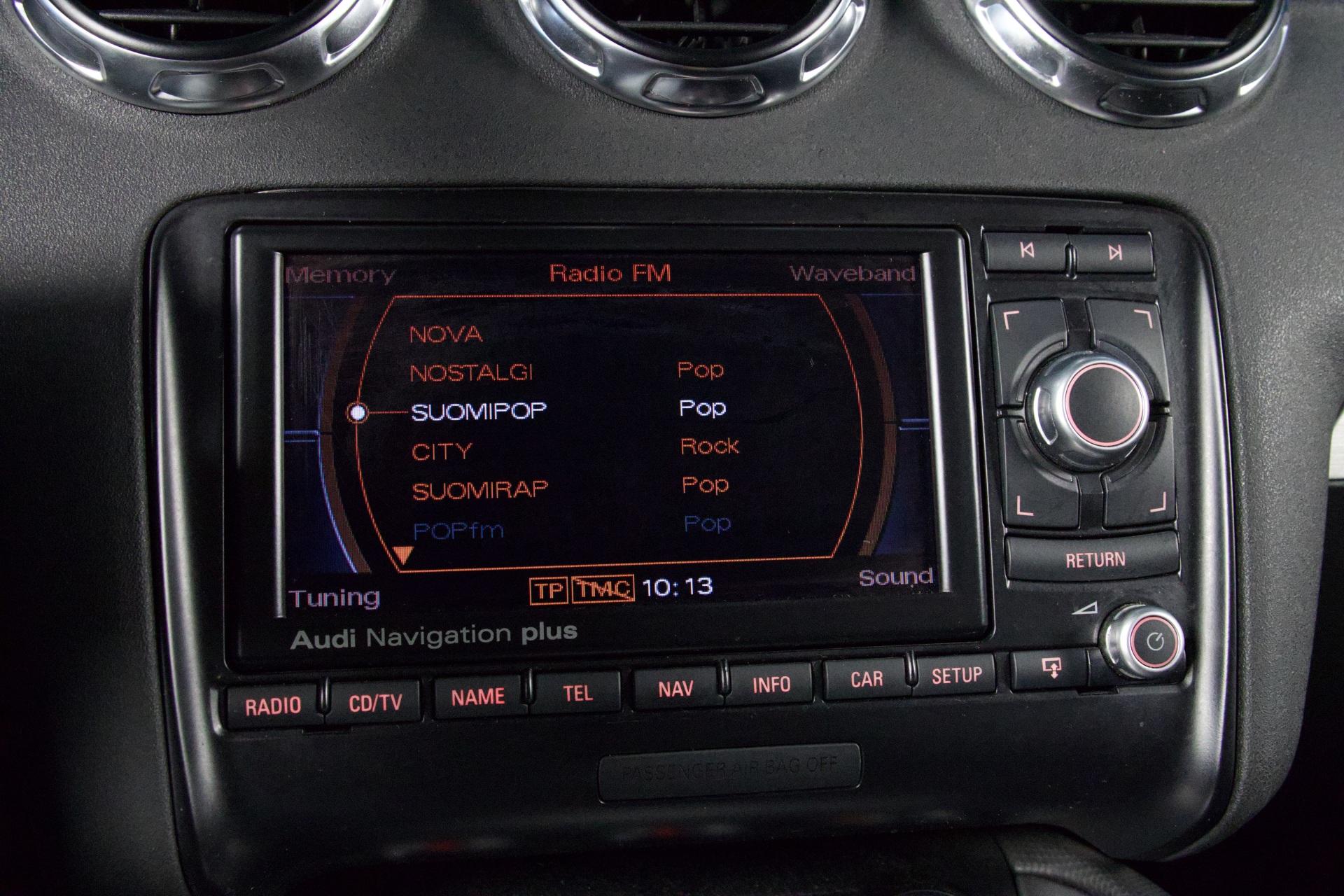 Audi TT VR6 Coupe / Xenon / Bose / Sportpenkit sähkösäädöllä / Nahka-Alcantaraverhoilu / Lohkolämmitin + sisäpistoke - Autonova