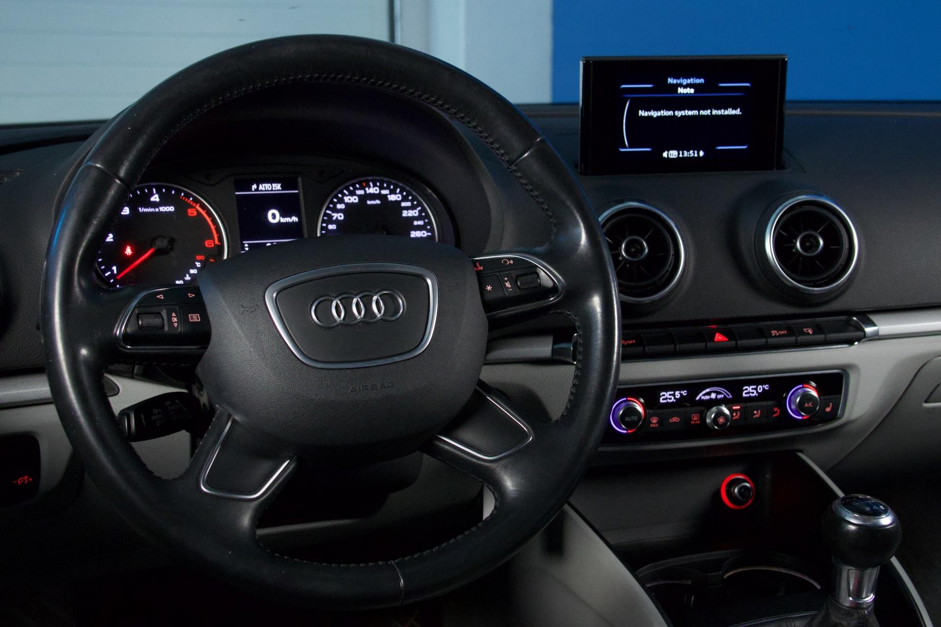 Audi A3 Sedan Business 1,6 TDI 81 kW Ultra / Vakkari / Tutka / Bluetooth / Vaalea sisusta - Autonova