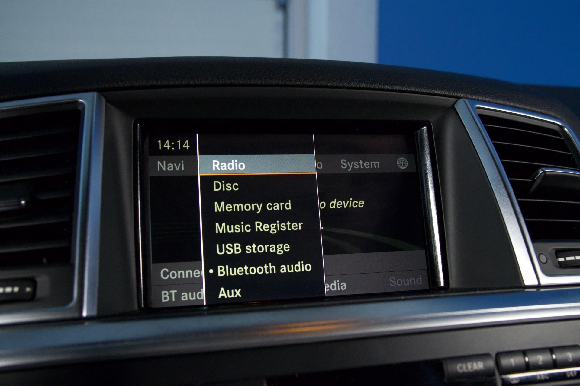 Mercedes-Benz ML 350 Bluetec 4MATIC / Distronic / Webasto / Koukku / Keyless Go / Night Vision / ILS / BLIS / Juuri katsastettu! - Autonova