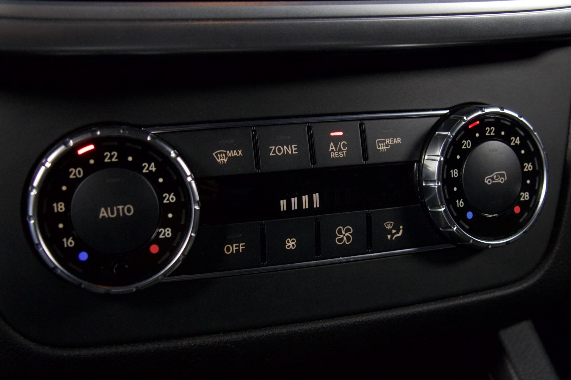 Mercedes-Benz ML 350 Bluetec 4MATIC / Distronic / Webasto / Koukku / Keyless Go / Night Vision / ILS / BLIS / Juuri katsastettu! - Autonova