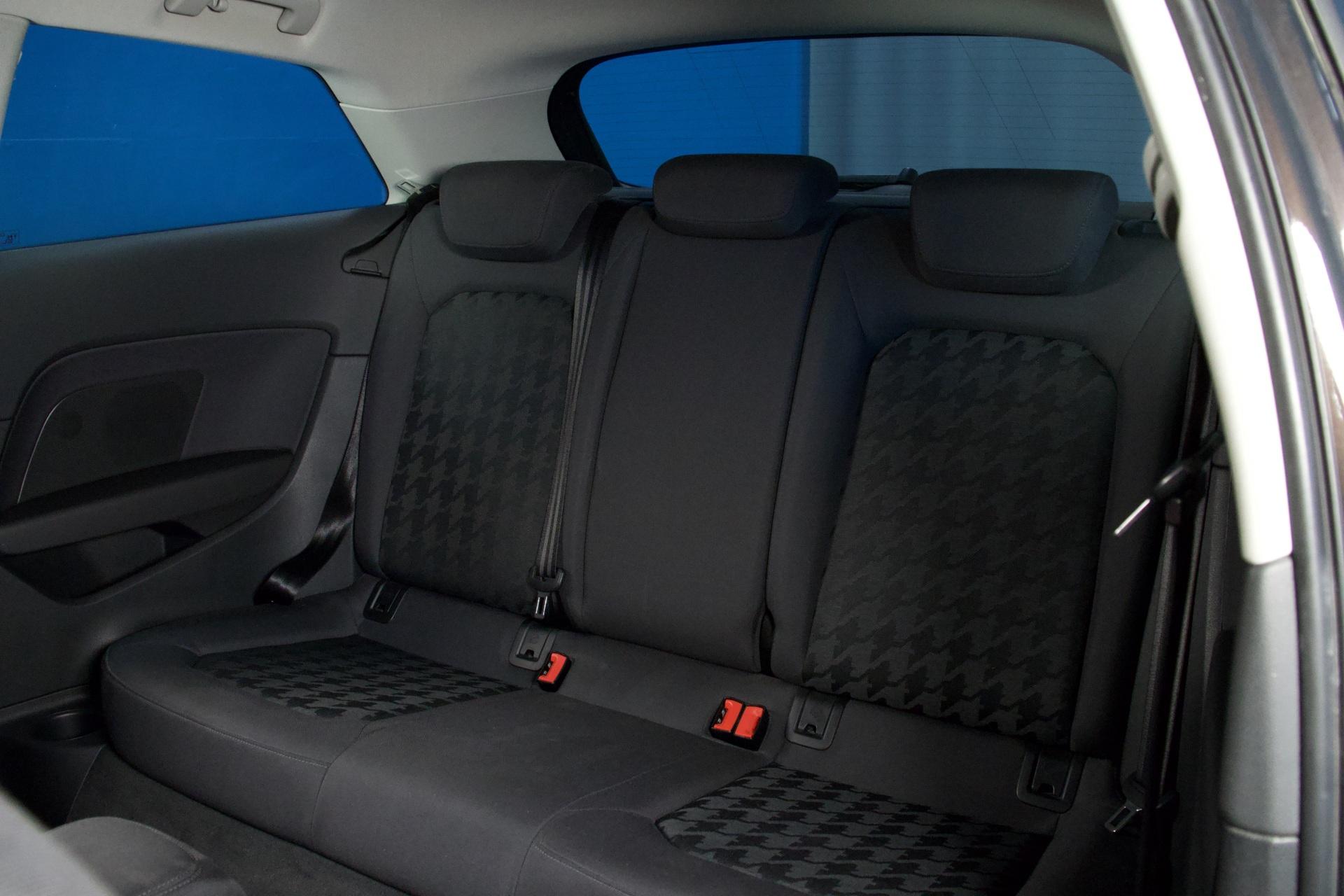 Audi A3 Compact Coupé Business 1,4 TFSI 90 kW / Suomiauto / Xenon / Lohkolämmitin + sisäpistoke / Vakkari / BT-audio - Autonova