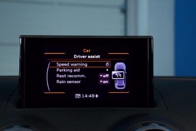 Audi A3 Compact Coupé Business 1,4 TFSI 90 kW / Suomiauto / Xenon / Lohkolämmitin + sisäpistoke / Vakkari / BT-audio - Autonova