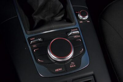 Audi A3 Compact Coupé Business 1,4 TFSI 90 kW / Suomiauto / Xenon / Lohkolämmitin + sisäpistoke / Vakkari / BT-audio - Autonova