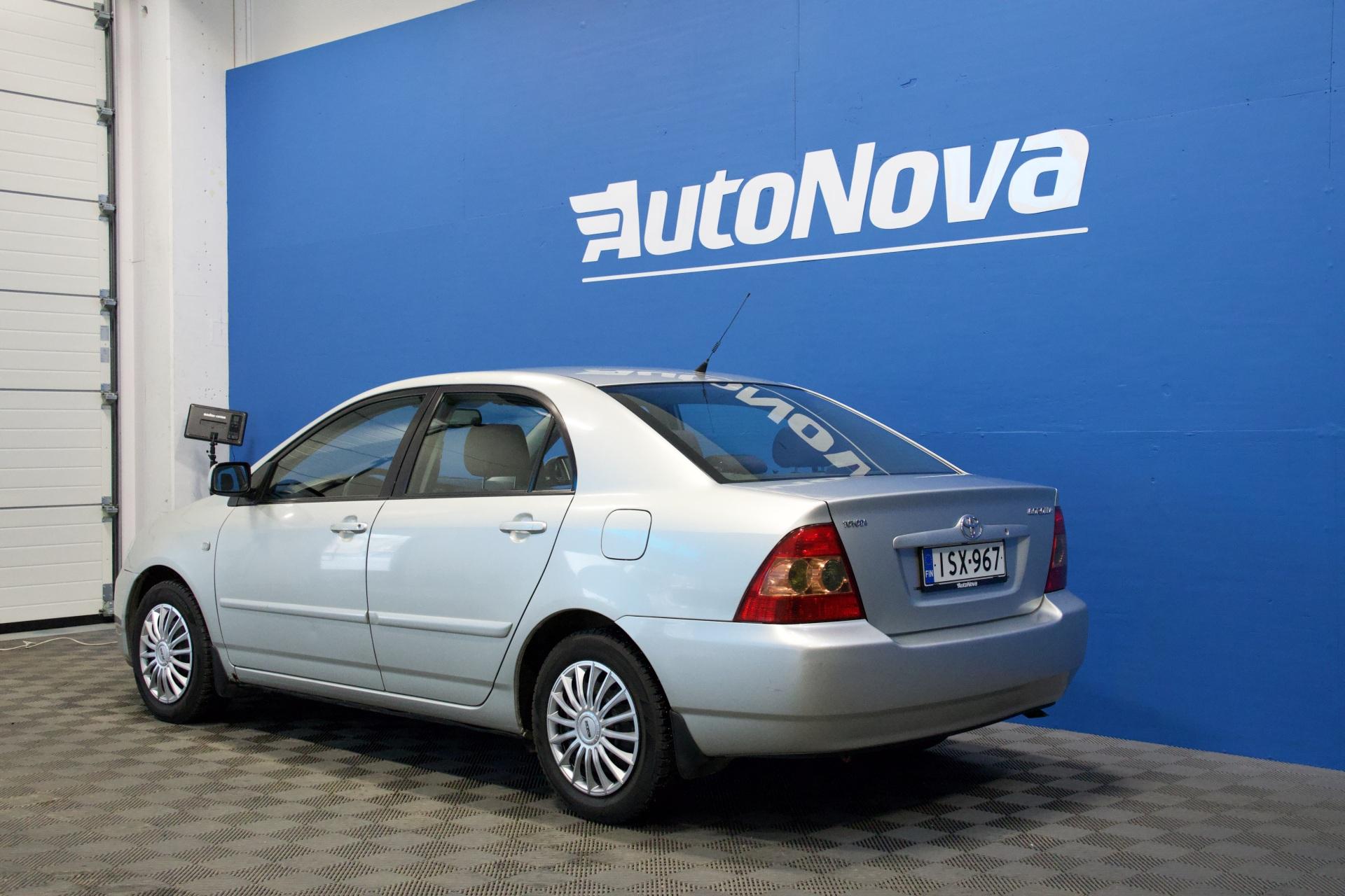 Toyota Corolla 1.6 VVT-i Sol 4ov / Juuri huollettu ja katsastettu! / 2x renkaat / Vähän ajettu! - Autonova