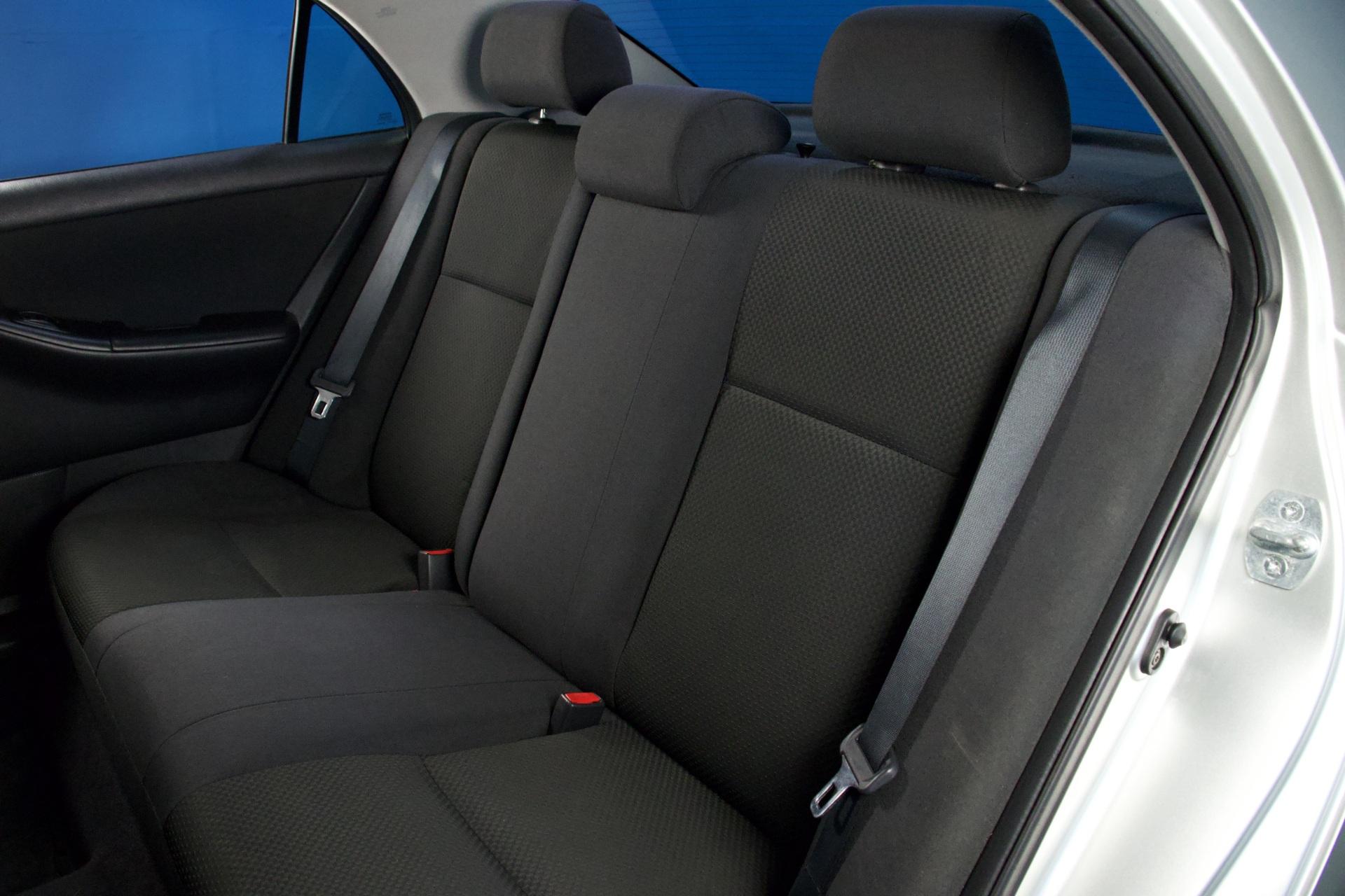 Toyota Corolla 1.6 VVT-i Sol 4ov / Juuri huollettu ja katsastettu! / 2x renkaat / Vähän ajettu! - Autonova