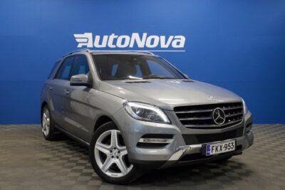 Mercedes-Benz ML 350 Bluetec 4MATIC / Distronic / Webasto / Koukku / Keyless Go / Night Vision / ILS / BLIS / Juuri katsastettu! - Autonova