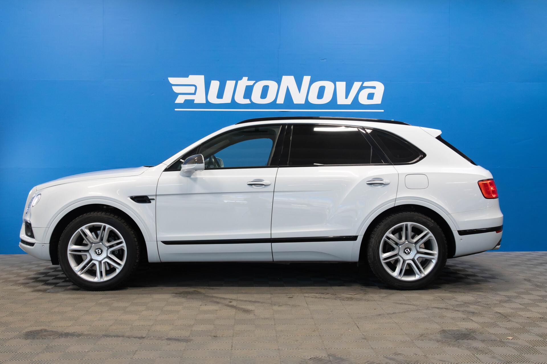 Bentley Bentayga Bentayga Hybrid / Signature Audio / ACC / HUD / Carbon Fibre / Night Vision - Autonova