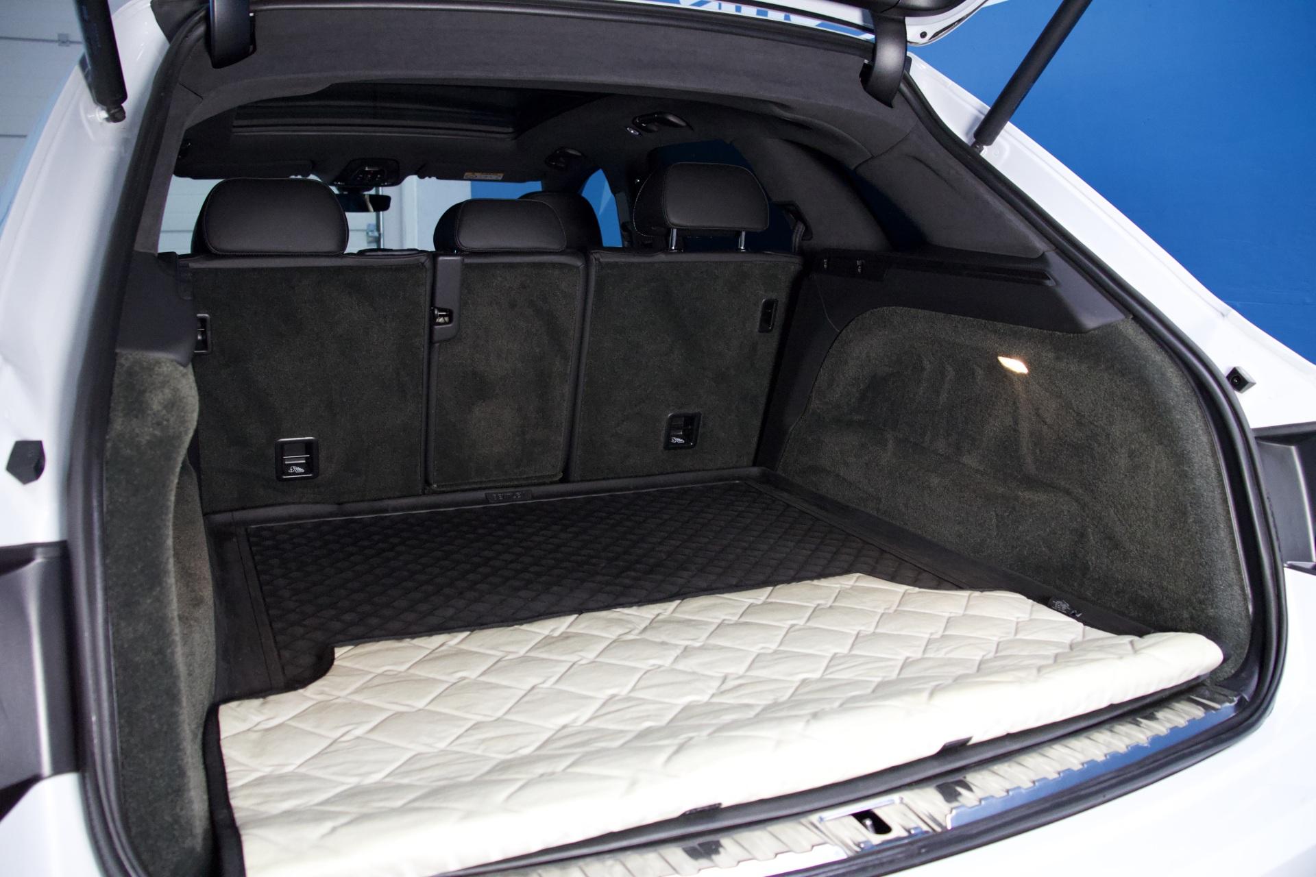 Bentley Bentayga Bentayga Hybrid / Signature Audio / ACC / HUD / Carbon Fibre / Night Vision - Autonova