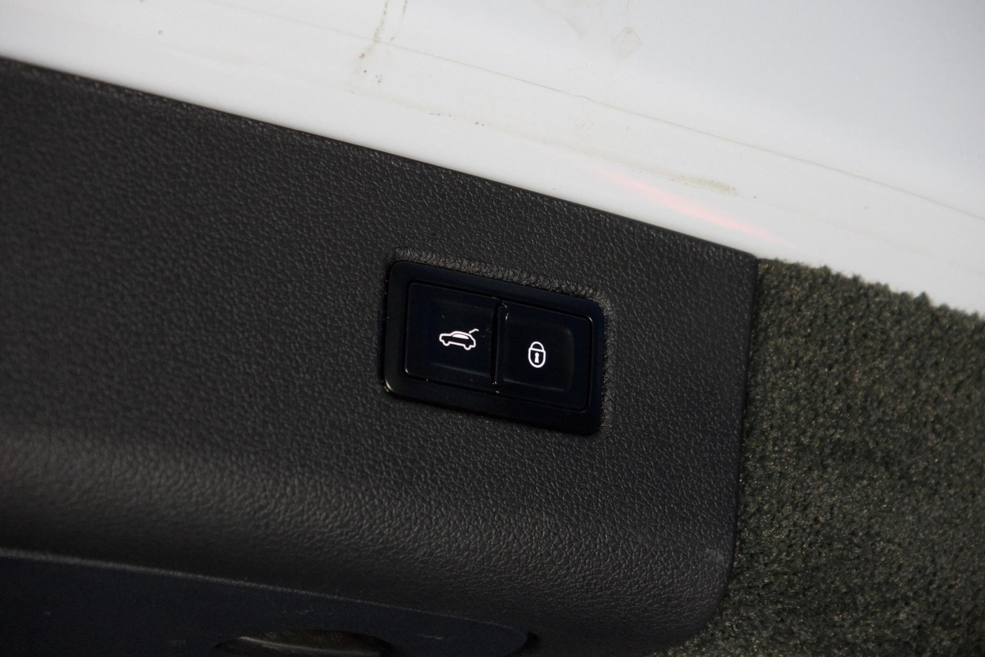 Bentley Bentayga Bentayga Hybrid / Signature Audio / ACC / HUD / Carbon Fibre / Night Vision - Autonova