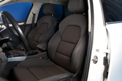 Audi A4 allroad quattro Land of quattro Edition 2,0 TFSI 165 kW quattro S tronic / Webasto / ACC / Koukku / Sportpenkit - Autonova