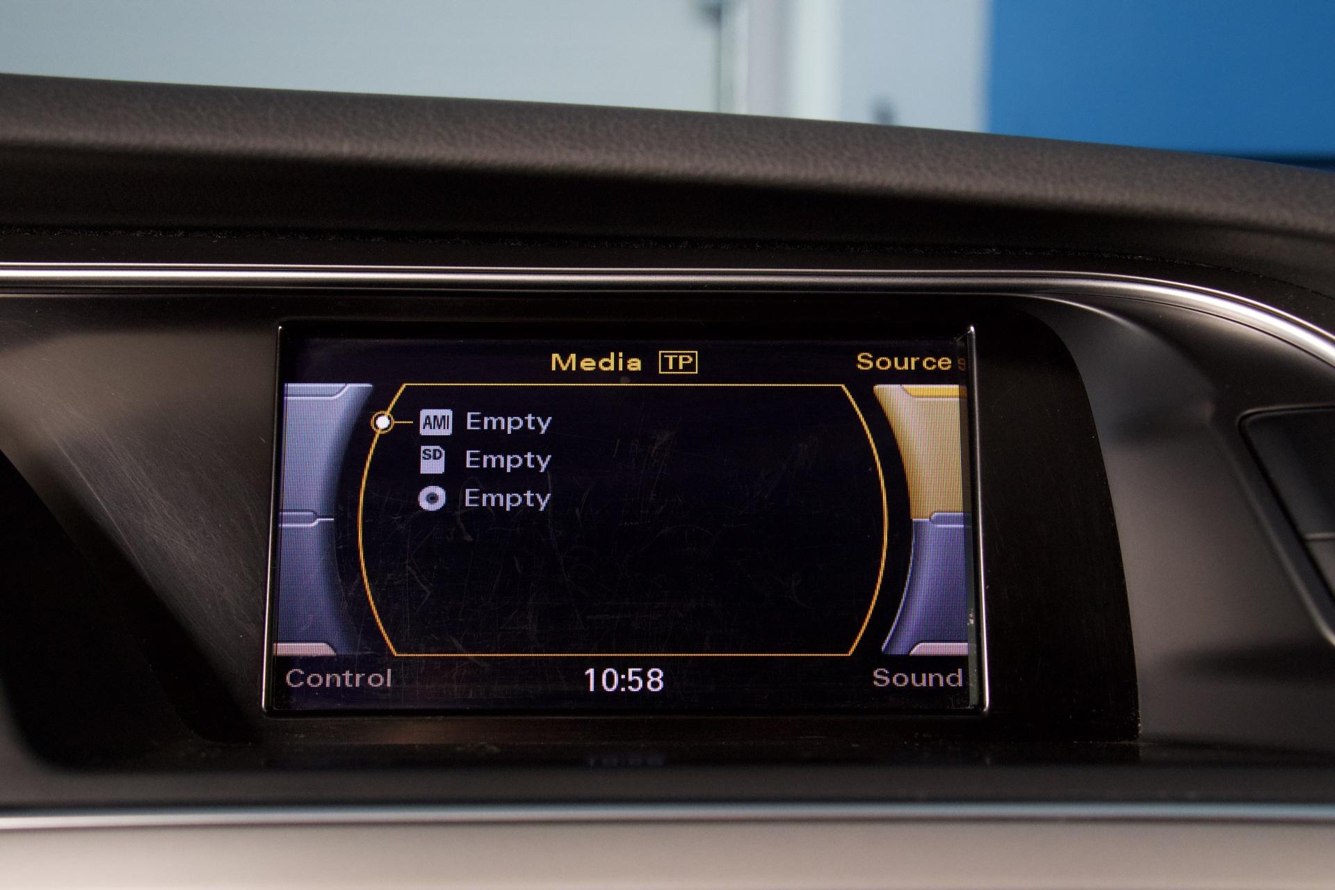 Audi A4 allroad quattro Land of quattro Edition 2,0 TFSI 165 kW quattro S tronic / Webasto / ACC / Koukku / Sportpenkit - Autonova