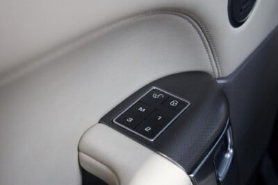 Land Rover Range Rover Sport 3,0 SDV6 HSE Dynamic Suomiauto / Meridian / Muistipenkit / Koukku / Cold Climate / Ratinlämmitin / Keyless Go / BLISS - Autonova