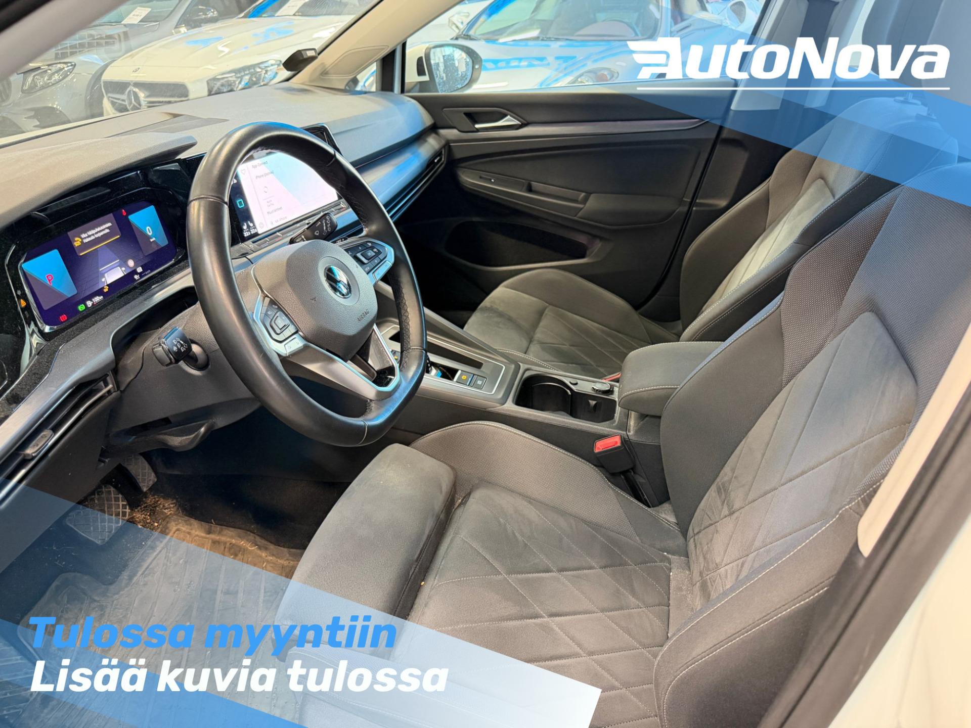 Volkswagen Golf First Edition Style 1,5 eTSI 110 kW / ACC / Hieronta / Webasto / Muistipenkit / Keyless Go / Comfort-istuimet / LED - Autonova