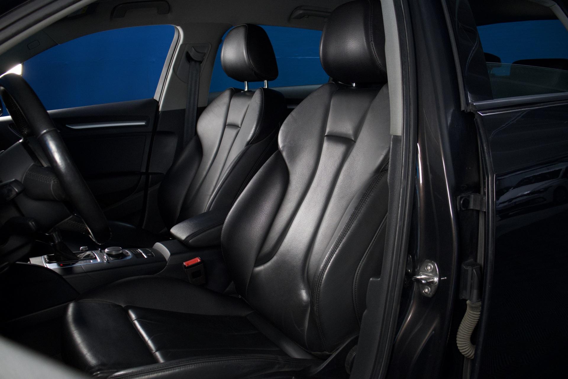 Audi A3 Sportback Business Sport 1,8 TFSI 132 kW quattro / RS3-Look! / Koukku / Nahat / Urheiluistuimet / Vakkari / BT / Lohko - Autonova