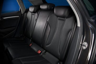 Audi A3 Sportback Business Sport 1,8 TFSI 132 kW quattro / RS3-Look! / Koukku / Nahat / Urheiluistuimet / Vakkari / BT / Lohko - Autonova