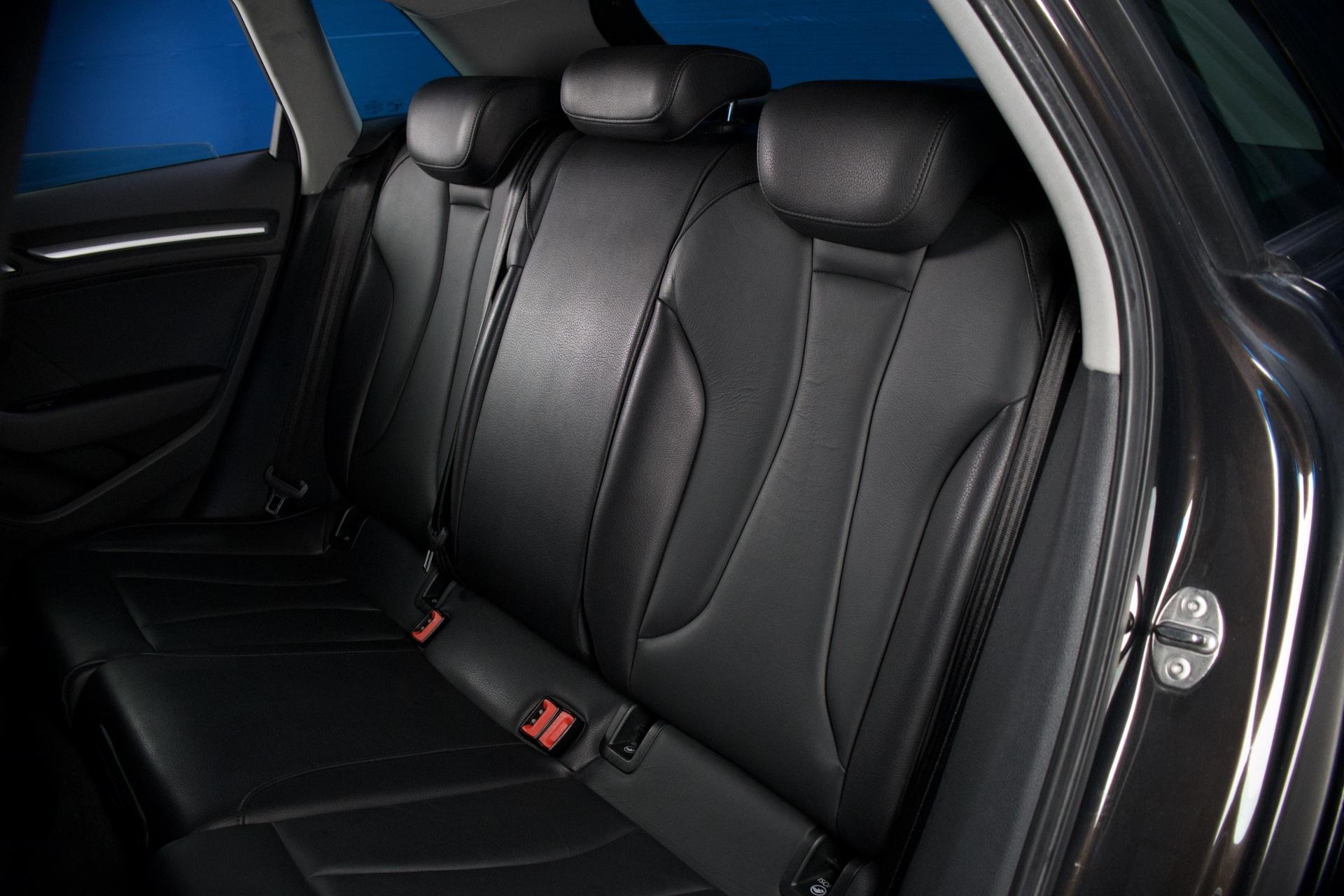 Audi A3 Sportback Business Sport 1,8 TFSI 132 kW quattro / RS3-Look! / Koukku / Nahat / Urheiluistuimet / Vakkari / BT / Lohko - Autonova