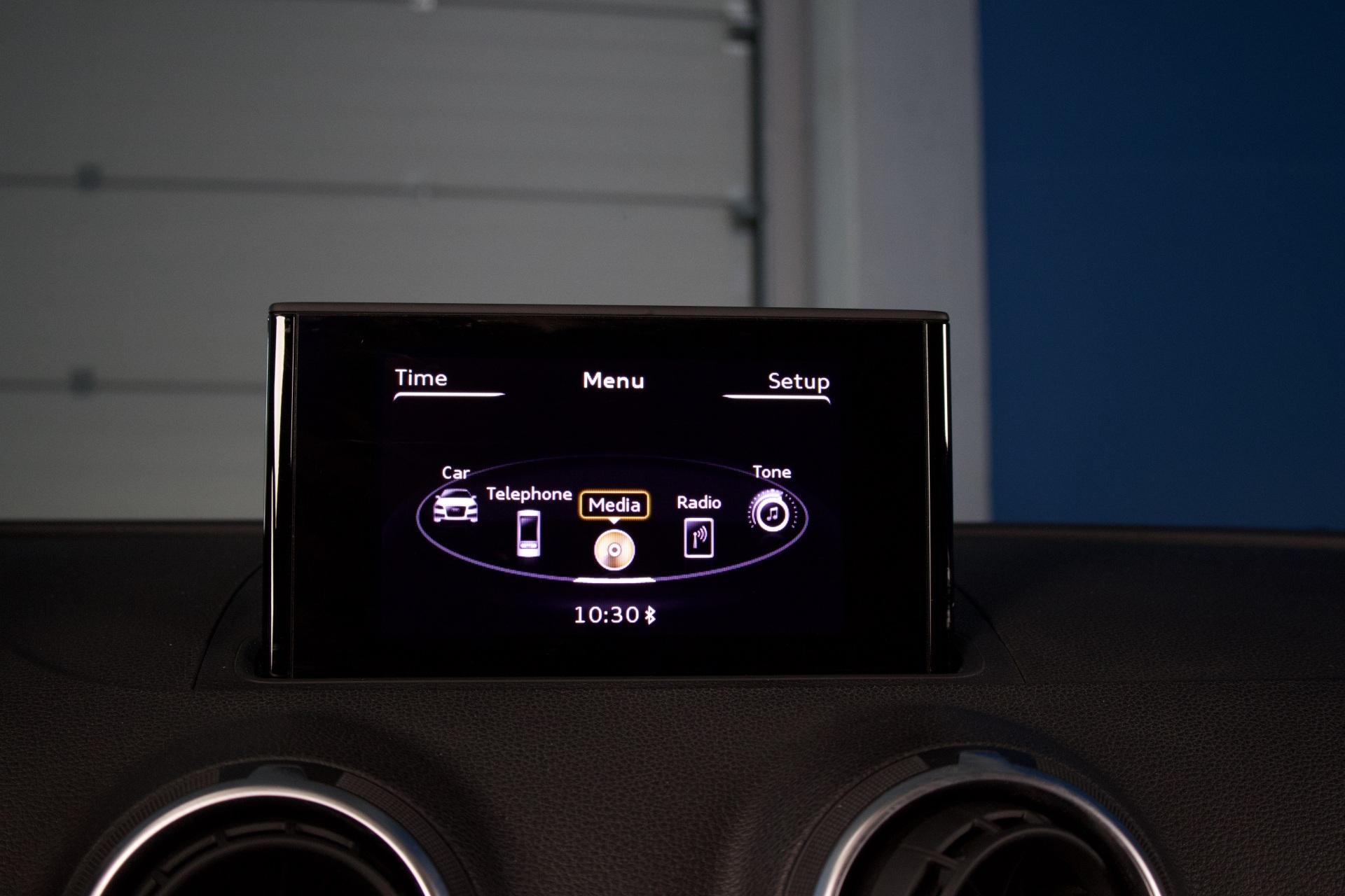 Audi A3 Sportback Business Sport 1,8 TFSI 132 kW quattro / RS3-Look! / Koukku / Nahat / Urheiluistuimet / Vakkari / BT / Lohko - Autonova