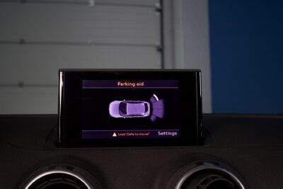 Audi A3 Sportback Business Sport 1,8 TFSI 132 kW quattro / RS3-Look! / Koukku / Nahat / Urheiluistuimet / Vakkari / BT / Lohko - Autonova