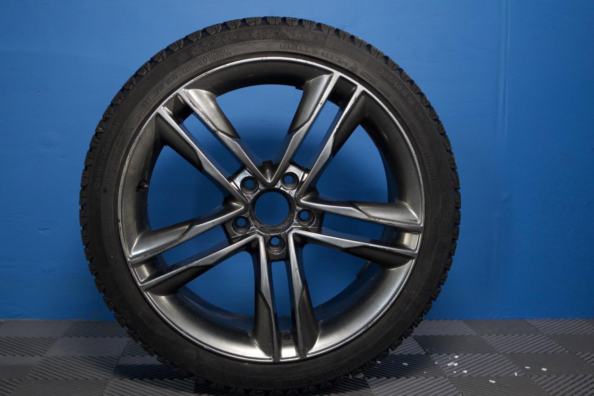 Audi A3 Sportback Business Sport 1,8 TFSI 132 kW quattro / RS3-Look! / Koukku / Nahat / Urheiluistuimet / Vakkari / BT / Lohko - Autonova