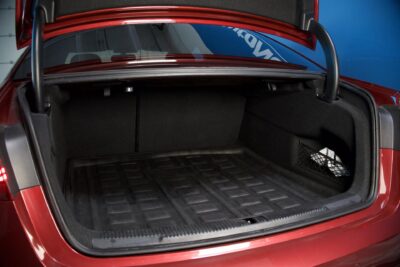 Audi A6 Sedan S line Business Sport 2,0 TDI 110 kW / Webasto / Nappanahka / LED / Vetokoukku / Urheiluistuimet / Kamera - Autonova