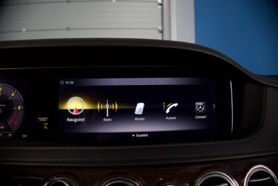 Mercedes-Benz S 400 d 4Matic AMG / HUD / Distronic / Hieronta / Webasto / Nappanahka / Burmester / 360-Kamera / Panorama - Autonova