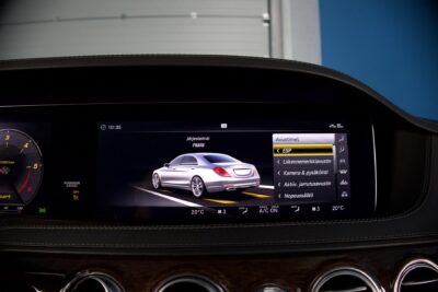 Mercedes-Benz S 400 d 4Matic AMG / HUD / Distronic / Hieronta / Webasto / Nappanahka / Burmester / 360-Kamera / Panorama - Autonova