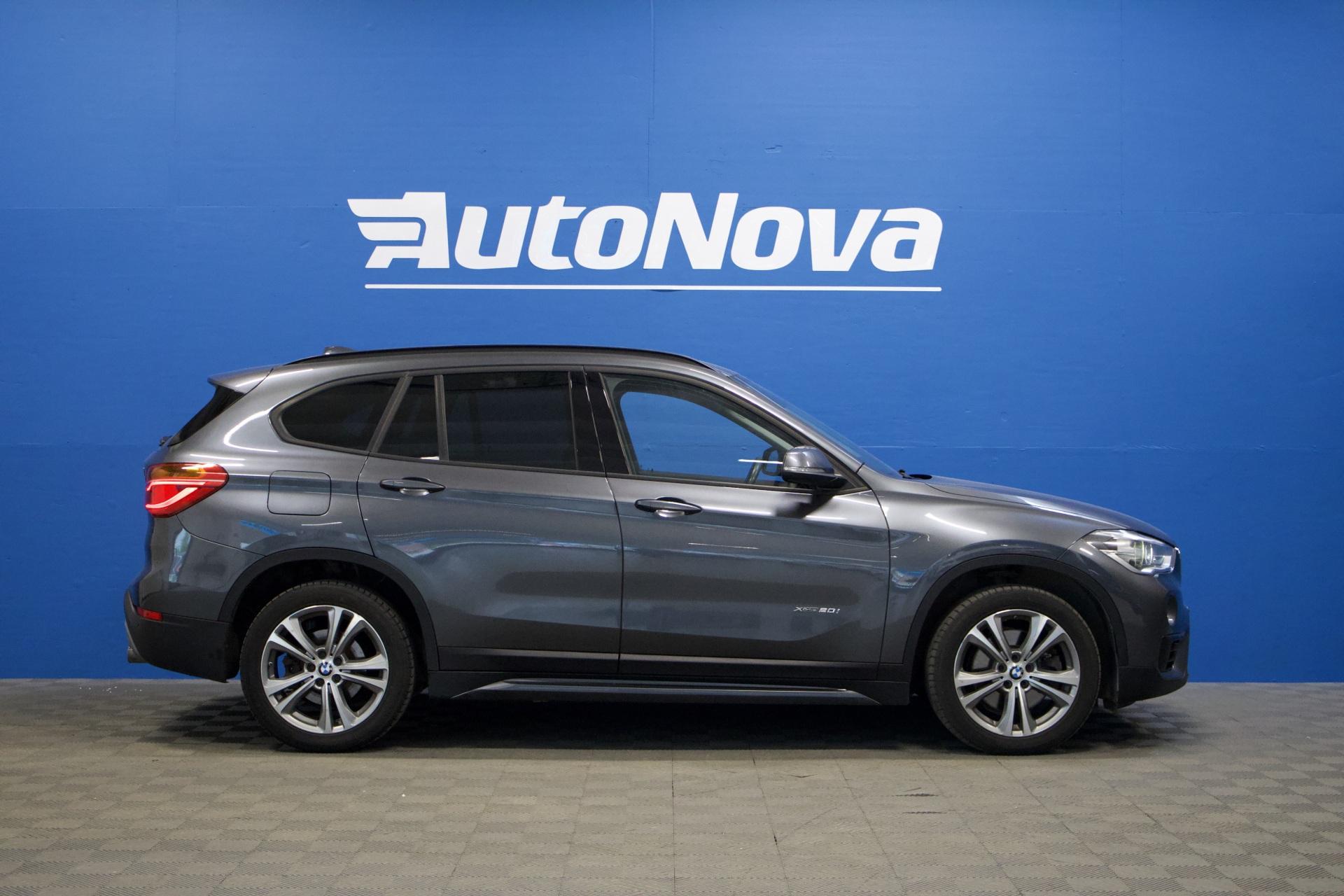 BMW X1 F48 xDrive20i A Business Sport / Koukku / M-Sport ratti / Urheiluistuimet / LED / Tutkat - Autonova