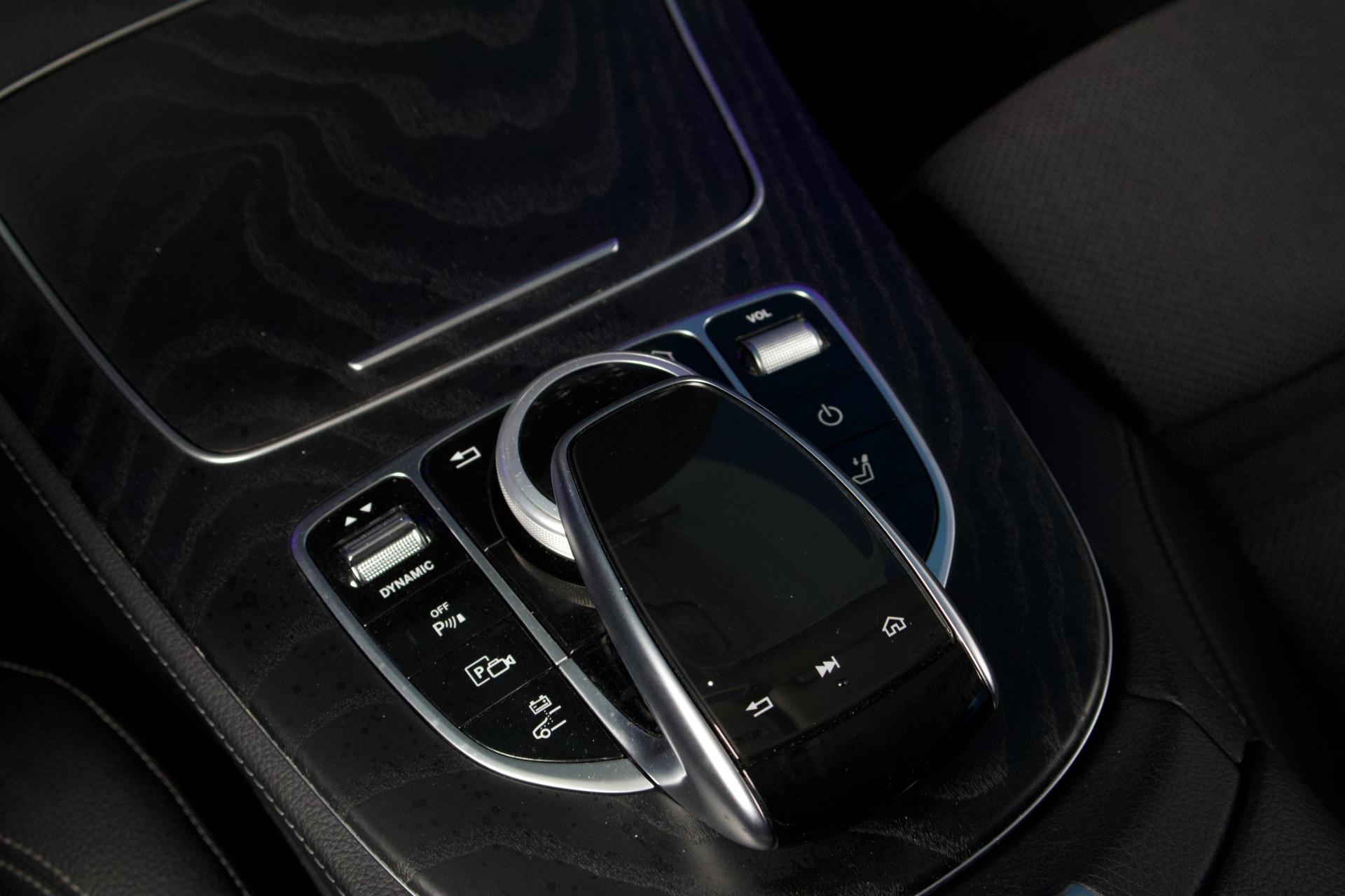 Mercedes-Benz E 300 de T A Business EQ Power / Distronic / Digimittaristo / DTR+Q / Widescreen / 360-kamera / Night-paketti / LED - Autonova