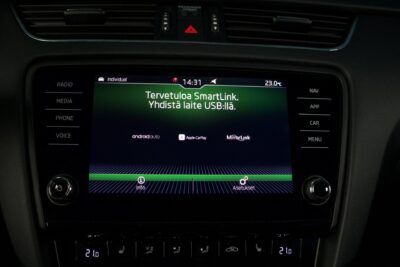 Skoda Octavia Combi 1,6 TDI Style DSG Autom. / ACC / Webasto / Canton / Kamera / Keyless Go / BLIS / Adapt. LED - Autonova