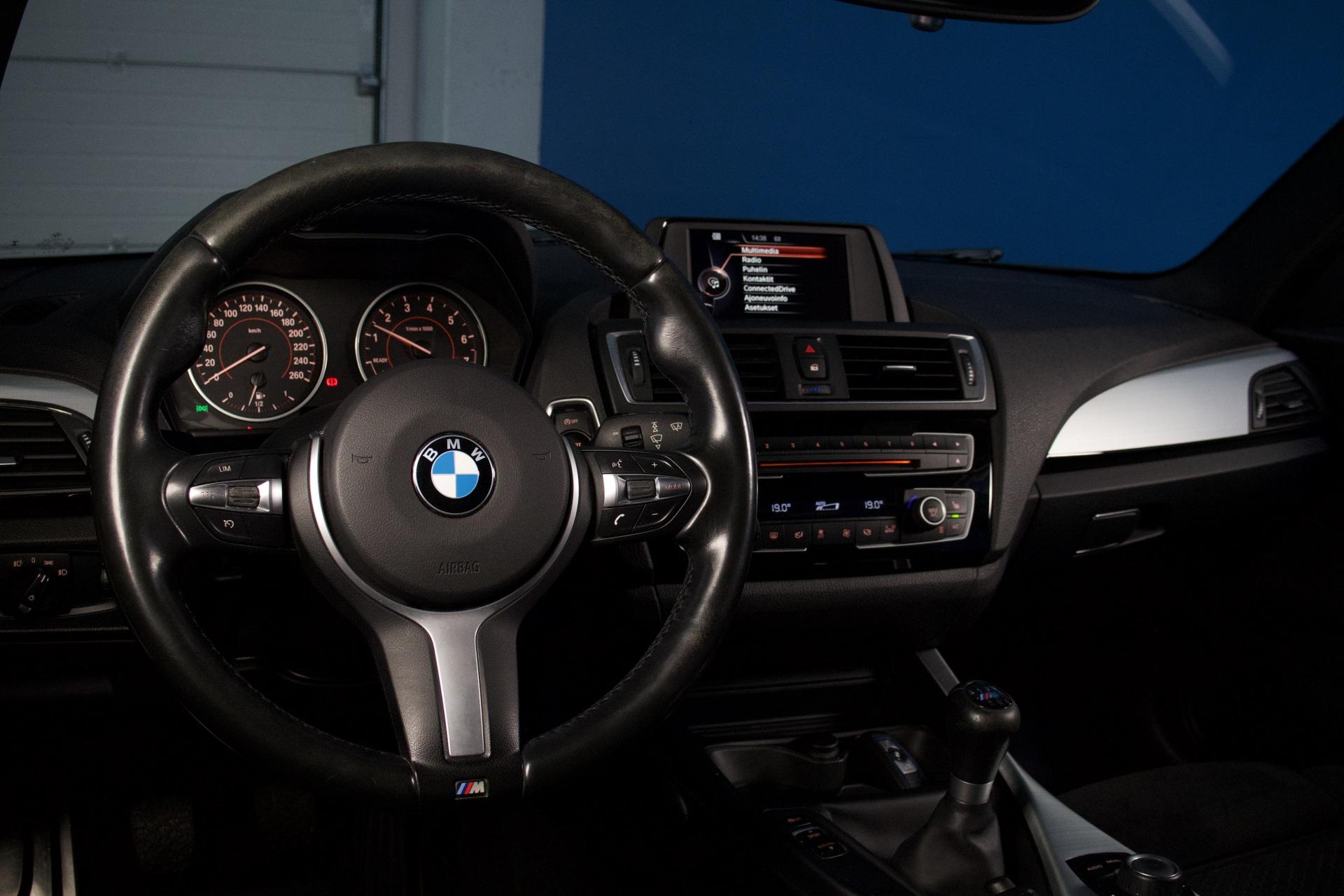 BMW 118 F20 Hatchback 118i Business M Sport / LED / Urheiluistuimet / Tutka - Autonova