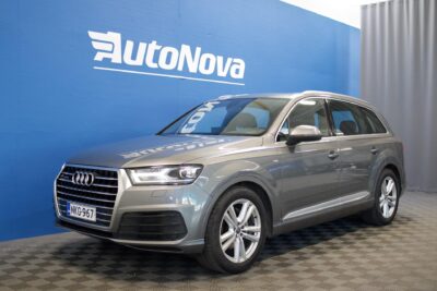 Audi Q7 Business 3,0 V6 TDI 200 kW quattro tiptronic / S-Line Webasto / Digimittaristo / Koukku / Keyless Go / LED / Kamera - Autonova