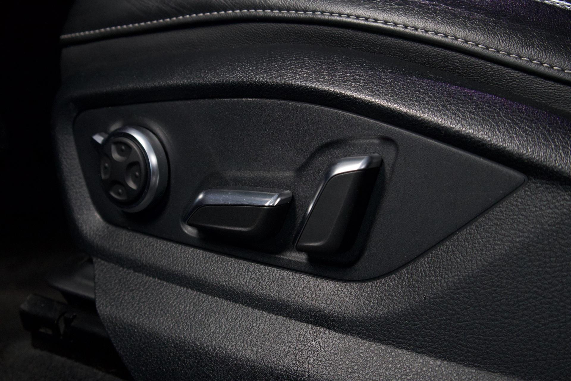 Audi Q7 Business 3,0 V6 TDI 200 kW quattro tiptronic / S-Line Webasto / Digimittaristo / Koukku / Keyless Go / LED / Kamera - Autonova