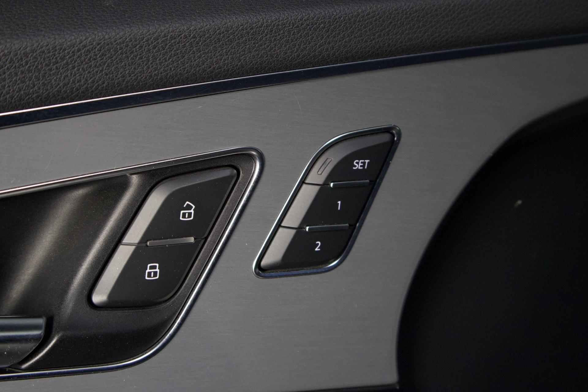 Audi Q7 Business 3,0 V6 TDI 200 kW quattro tiptronic / S-Line Webasto / Digimittaristo / Koukku / Keyless Go / LED / Kamera - Autonova