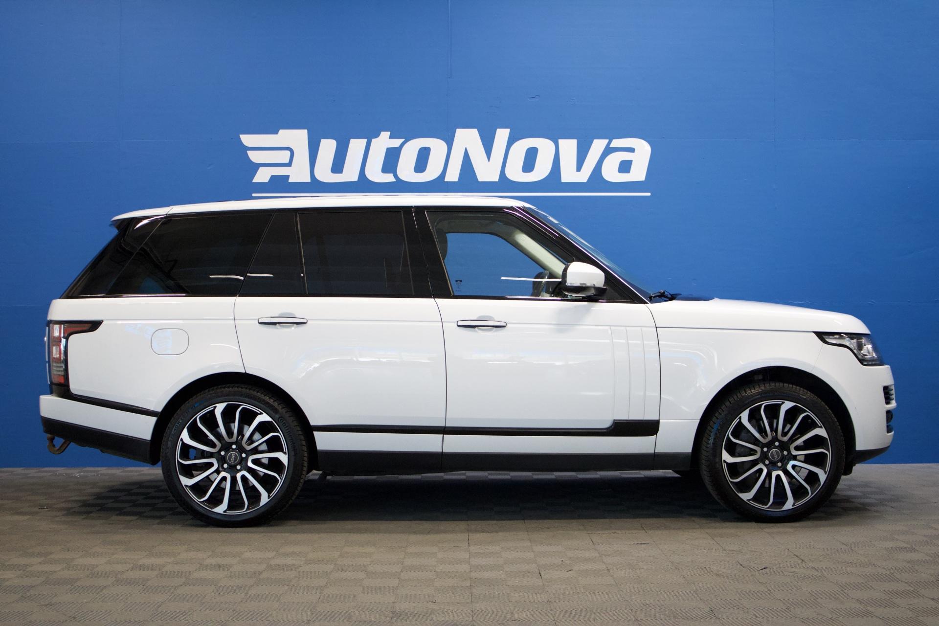Land Rover Range Rover SDV8 Autobiography / ACC / Hieronta / Webasto / Takanäytöt / Koukku / Meridian / Panorama / Jääkaappi - Autonova