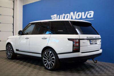Land Rover Range Rover SDV8 Autobiography / ACC / Hieronta / Webasto / Takanäytöt / Koukku / Meridian / Panorama / Jääkaappi - Autonova