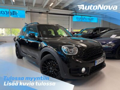 Mini Countryman Cooper SE ALL4 Chili / Panorama / H/K / Keyless Go / Muistipenkit / Nahkaverhoilu / LED - Autonova