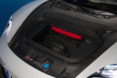 Porsche Taycan Taycan GTS Sport Turismo / Burmester / Innodrive / Lasikatto / Matkustajan näyttö / Sport Chrono / Nelipyöräohjaus - Autonova