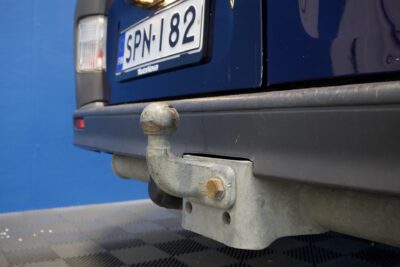 Opel Vivaro Van L2H1 2,0 CDTI 84kW MT6 / Webasto / Vetokoukku / Pariovet / Vanerointi - Autonova